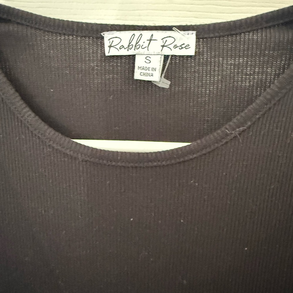 Rebellious Rose Black Lace-Up Short Sleeve Top AS New - Picture 5 of 5